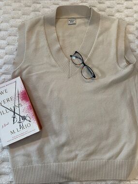 Sunday Best Neutral Cream V-Neck Sweater Vest
